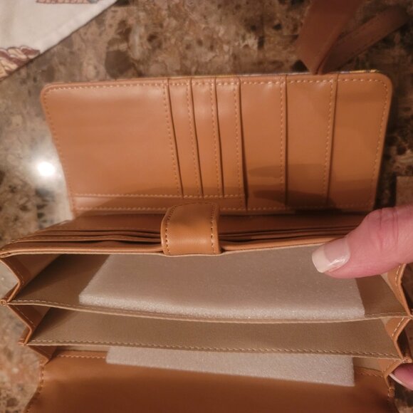 GIANI BERNINI - Trifold Lemon Print Wallet (Brand New) - Picture 7 of 10